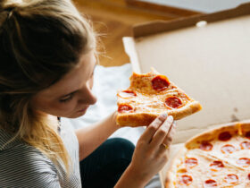 Here's When You Should Avoid Greasy Foods The Most, Experts Say