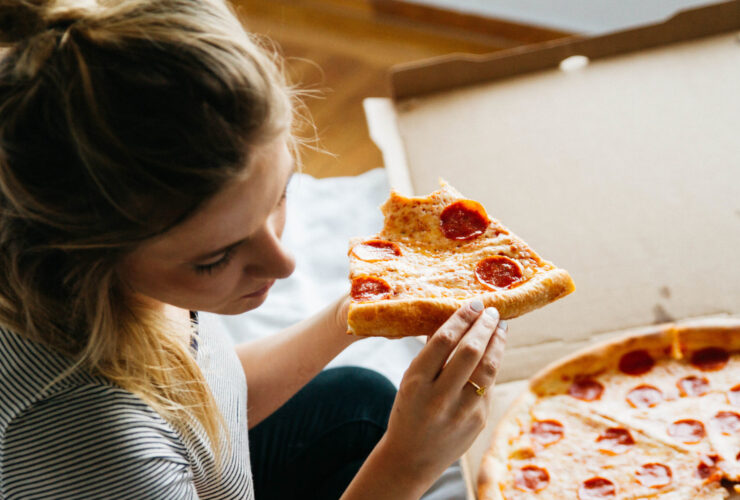 Here's When You Should Avoid Greasy Foods The Most, Experts Say