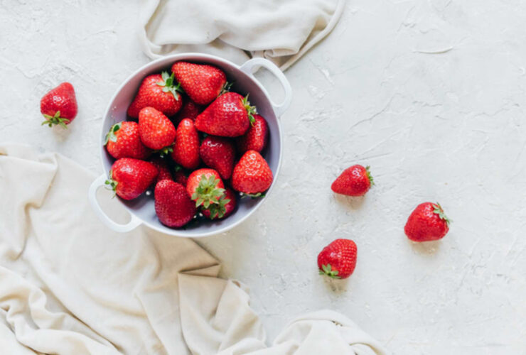 How To Clean Your Strawberries: 3 Steps For Washing Strawberries