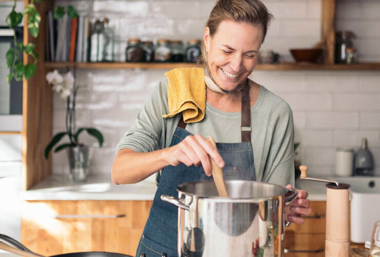 How To Eat For Aging Skin In Menopause, From MDs