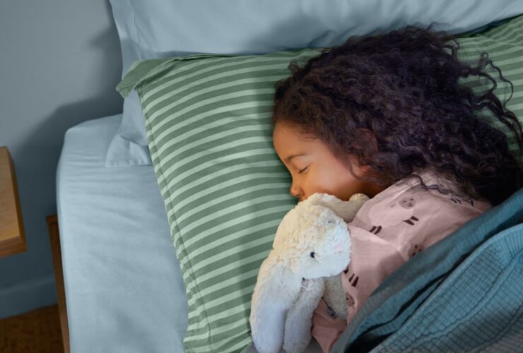 How to Help Your Child With Atopic Dermatitis Stop Scratching — Both Day and Night