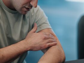Left Arm Pain: Causes, Symptoms, Treatment, Severity