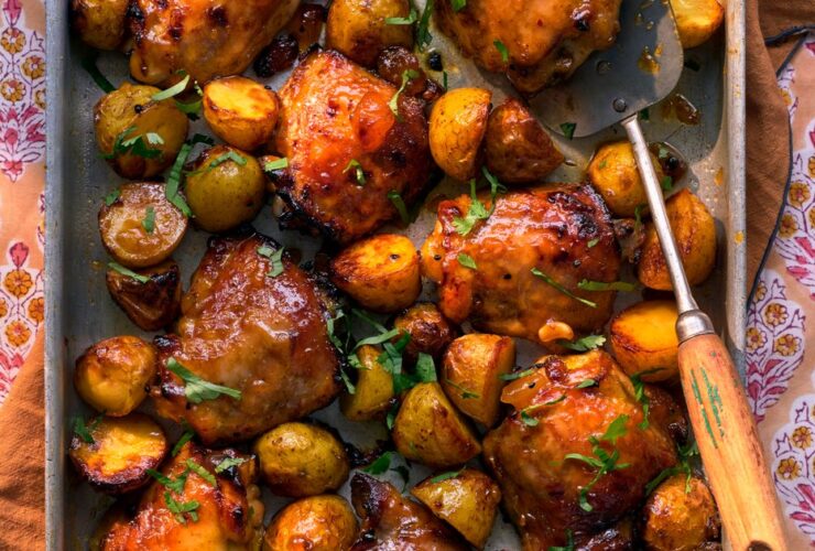 Mango chutney chicken potato traybake