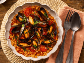 One-pan cherry tomato & mussel orzo with garlic butter