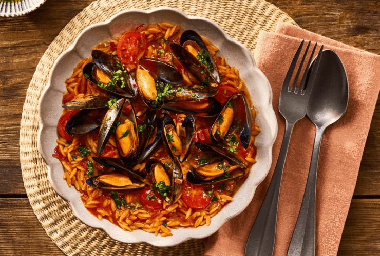 One-pan cherry tomato & mussel orzo with garlic butter