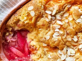 Rhubarb, almond & custard sponge pudding recipe