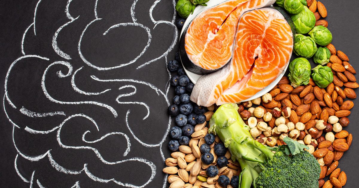 Science shows tweaking your diet now can save your brain later