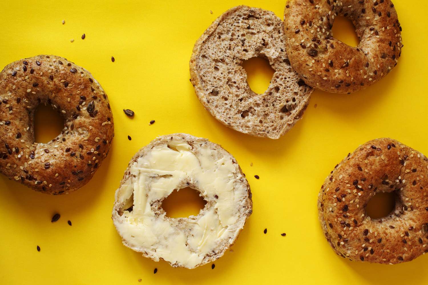 The 4 Healthiest High-Protein Bagels to Try, According to Dietitians