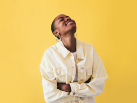 This 3-Step Manifesting Technique Comes Psychic-Recommended