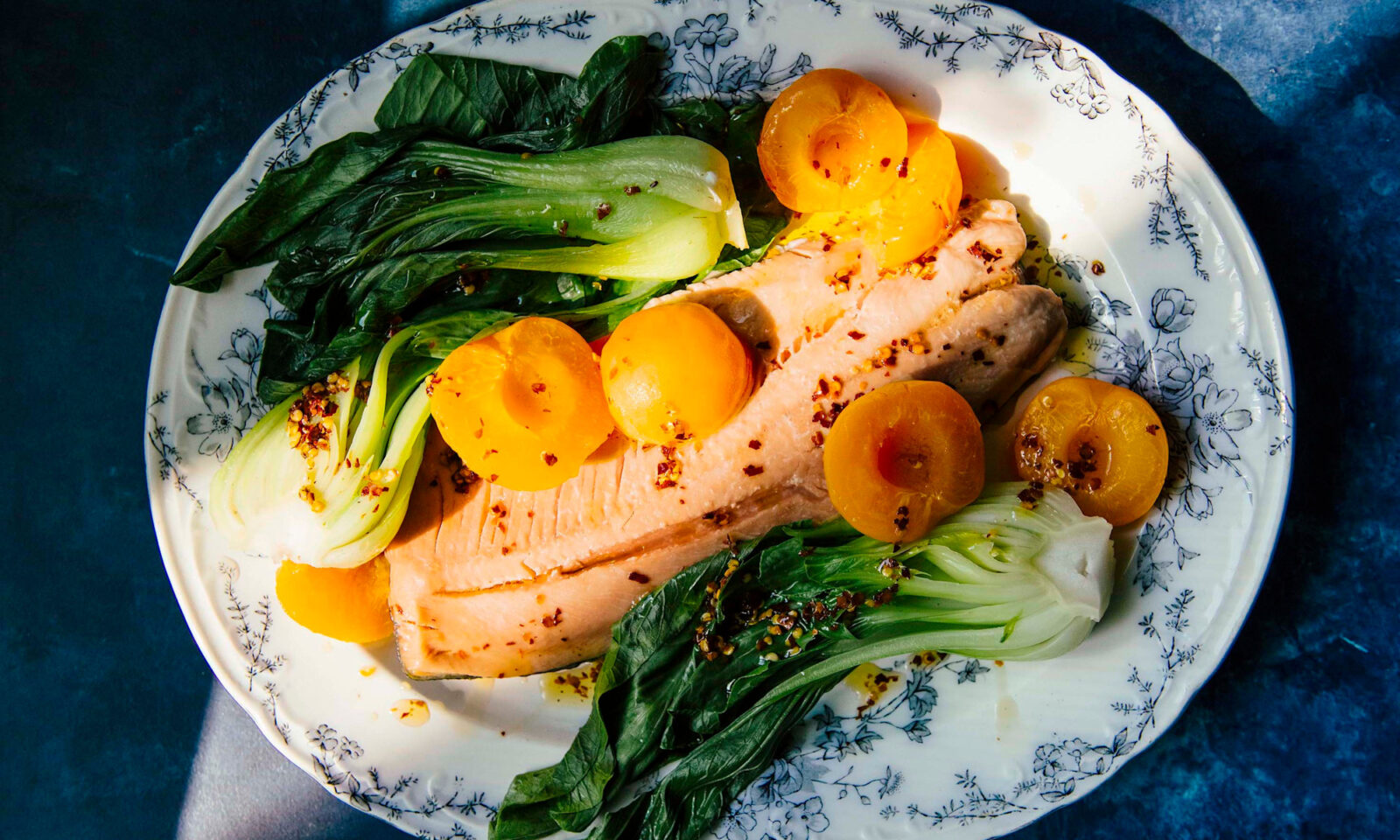 This Ginger Salmon Is Teeming With Anti-Inflammatory Spices & Omega-3s
