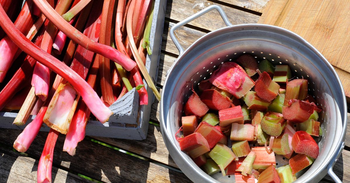 What's In Season - April