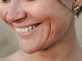 3 Surprising Ways Your Face Ages That Have Nothing To Do With Wrinkles