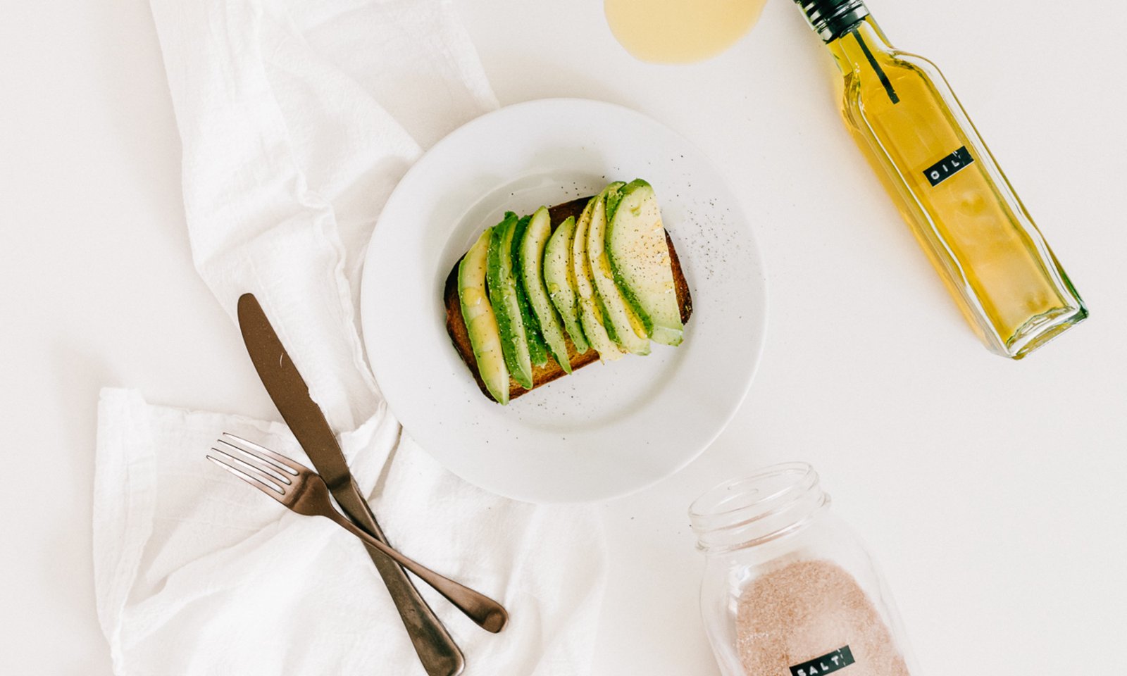 Here's What You Can Expect From Eating One Avocado A Day