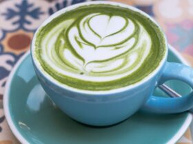 Matcha is having a moment, but is this green tea powder actually any good for you?