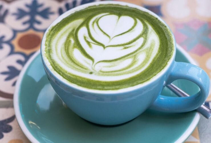 Matcha is having a moment, but is this green tea powder actually any good for you?
