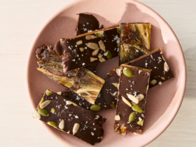 Need a 3 p.m. snack? Try This Dark Chocolate Pumpkin Seed Bark