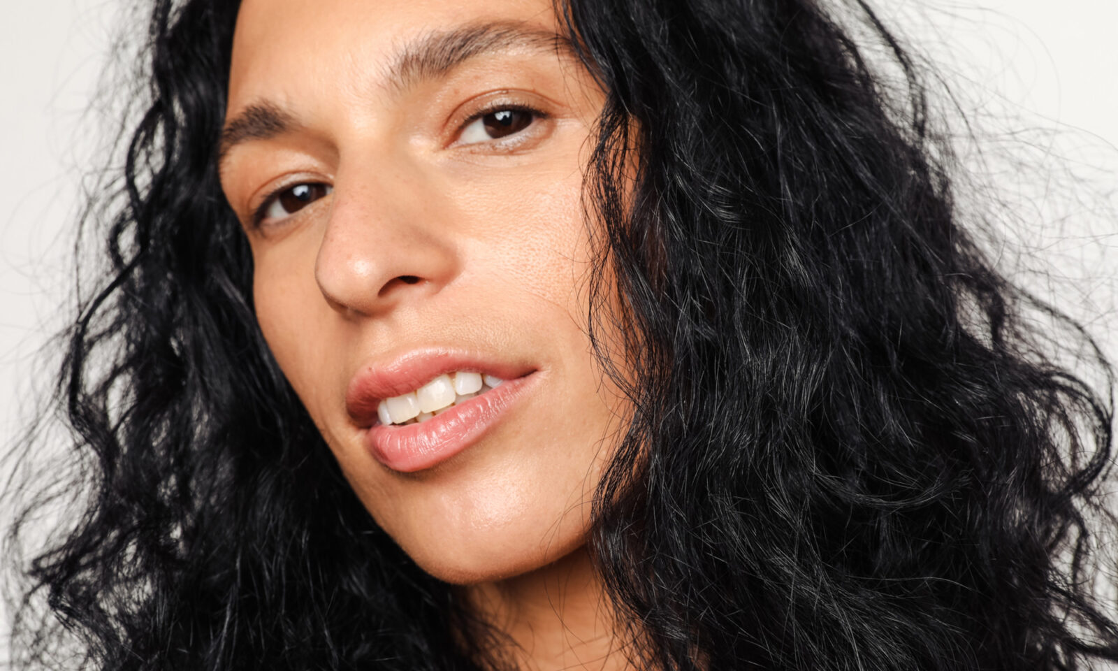 Soothe Irritated Skin: Causes, Remedies & A Derm's Expert Tips