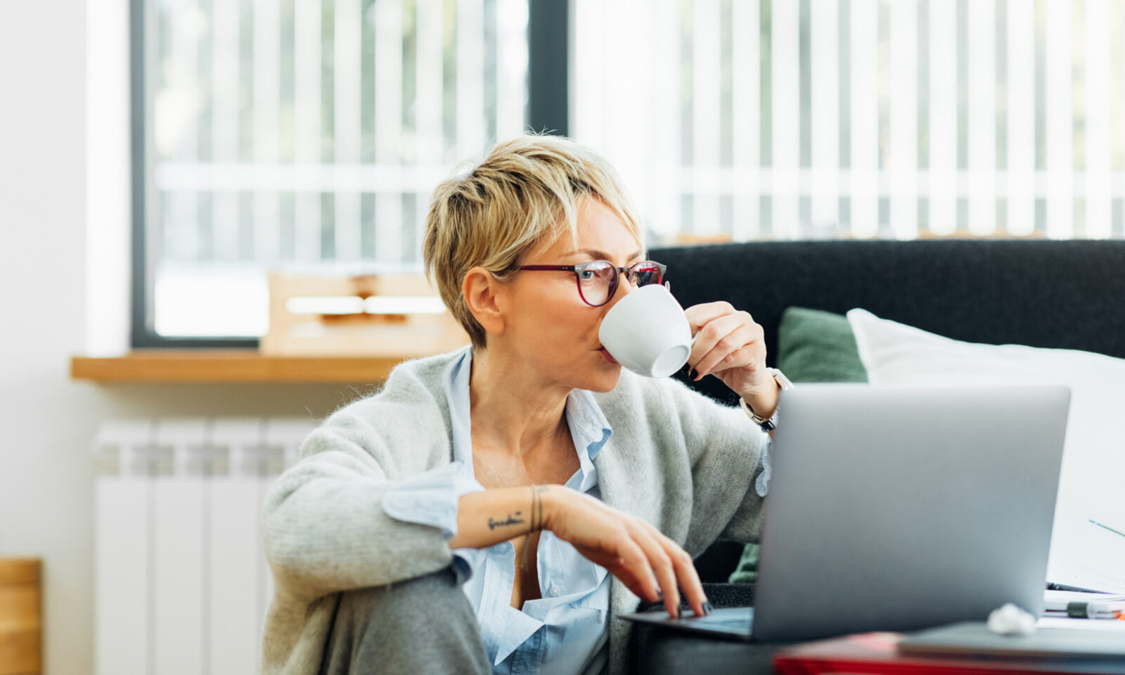 Why Aging Impacts Women’s Immune Systems More Than Men’s