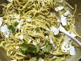 Espagueti verde (green spaghetti)