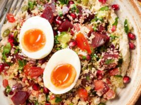 Jewelled beetroot & hummus grain bowls
