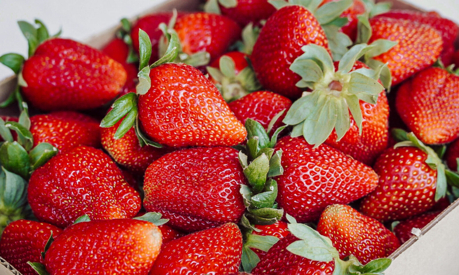 Pomegranates, Berries & Walnuts Trigger This Gut-Brain Response