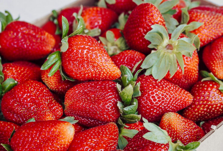 Pomegranates, Berries & Walnuts Trigger This Gut-Brain Response