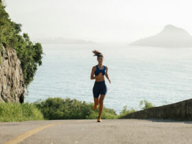 Want To Run Faster With Less Effort? Try This Quick & Simple Warm-Up
